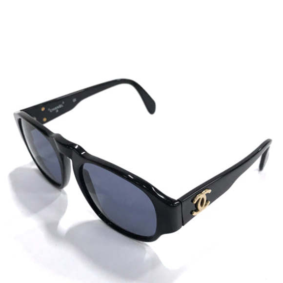 CHANEL Accessories - Chanel Coco CC Logo Sunglasses 0145234305 Black/ Gold